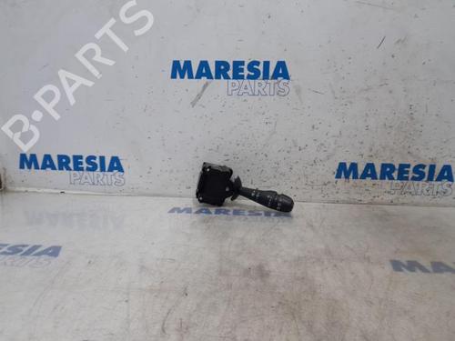 Used Steering column stalk RENAULT CLIO IV (BH_) 0.9 TCe 90 (BHNF, BHMA, BHMH, BHJK, BHJR) (90 hp) 31386263