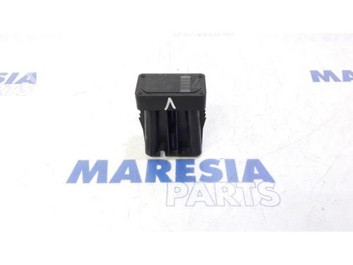Used Electronic sensor CITROËN C4 Picasso I MPV (UD_) 2.0 HDi 138 (136 hp) 31525628