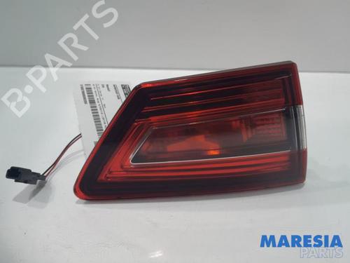 Used Left taillight RENAULT CLIO IV (BH_) 0.9 TCe 90 (BHNF, BHMA, BHMH, BHJK, BHJR) (90 hp) 31385685