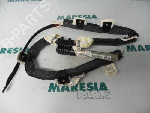 Used Right curtain airbag FIAT GRANDE PUNTO (199_) 1.9 D Multijet (120 hp) 31520380
