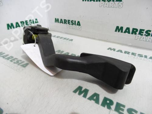 electronic-module-citroen-c3-i-fc_-fn_-2002-2003-2004-2005-2006-2007-2008-2009-2010-2011-2012-2013-31500260 main image