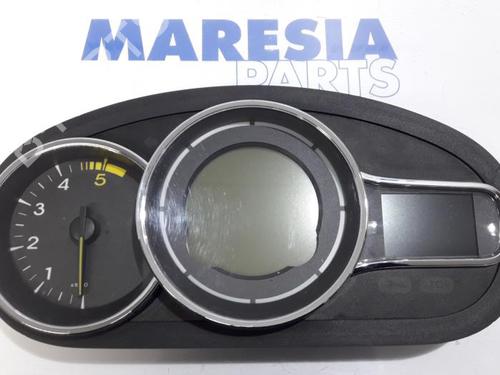 Used Instrument cluster RENAULT MEGANE III Grandtour (KZ0/1) 1.5 dCi (KZ09, KZ0D, KZ1G, KZ29, KZ14, KZ1W, KZ10, KZ1F,... (110 hp) 31391899