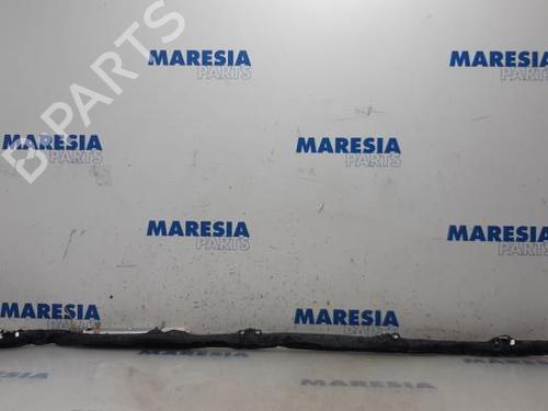 Used Right curtain airbag CITROËN C3 II (SC_) 1.6 VTi 120 (120 hp) 31432514