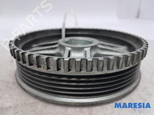 Used Pulley Pulley FIAT 500L (351_, 352_) 0.9 (199LYC1B) (105 hp) 34724026 34724026