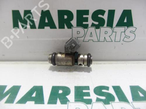 injector-renault-espace-iii-je0_-1996-1997-1998-1999-2000-2001-2002-31440845 main image