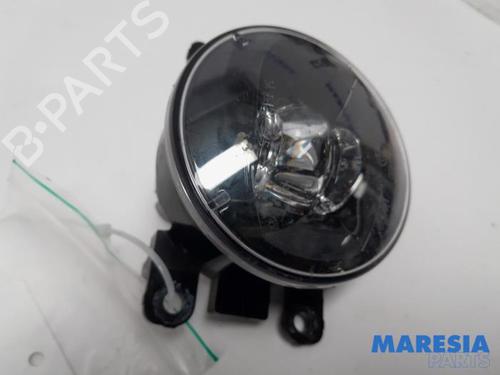 Used Right front fog light RENAULT CLIO IV Grandtour (KH_) 0.9 TCe 90 (90 hp) 31486627