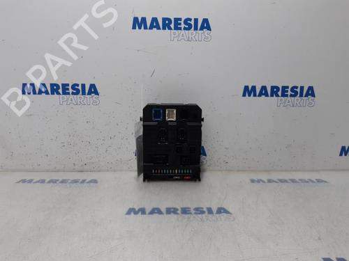 Used Fuse box PEUGEOT 207 (WA_, WC_) 1.6 16V Turbo (150 hp) 31530705