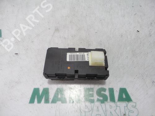 Used Control unit PEUGEOT 407 SW (6E_, 6D_) 2.0 (136 hp) 31486414