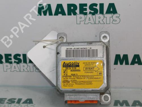 Used ECU airbags PEUGEOT 206 Hatchback (2A/C) 1.4 i (75 hp) 31390677