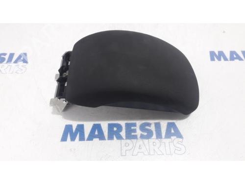 Used Armrest / Center console CITROËN DS4 (NX_) 1.6 VTi 120 (120 hp) 31389210