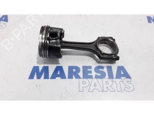 BP31421541O1 main image