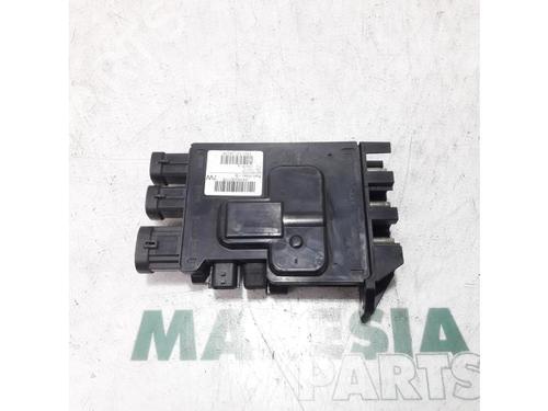 Used Control unit RENAULT MEGANE III Grandtour (KZ0/1) 1.5 dCi (KZ0C, KZ1A) (90 hp) 31485833