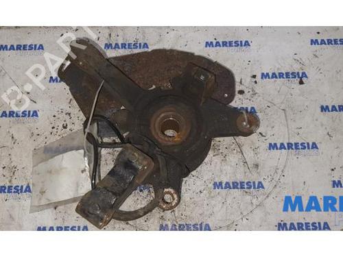Used Right front steering knuckle PEUGEOT EXPERT Van (VF3A_, VF3U_, VF3X_) 2.0 HDi 130 (128 hp) 31456193