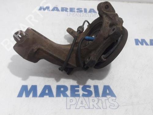 Used Right front steering knuckle PEUGEOT 207 SW (WK_) 1.6 16V (120 hp) 31397996