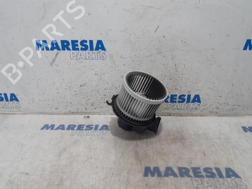 Used Heater blower motor FIAT 500 (312_) 1.4 (312AXC1B, 312CXC1B) (100 hp) 31438111