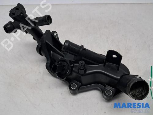 Used Thermostat housing Thermostat housing RENAULT CLIO IV Grandtour (KH_) 0.9 TCe 90 (90 hp) 31524001 31524001