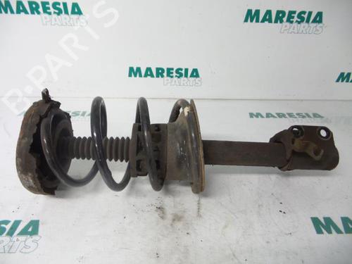 Used Right front shock absorber RENAULT SCÉNIC I MPV (JA0/1_, FA0_) 1.6 (JA00) (110 hp) 31423530