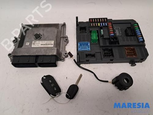 Used Engine control unit (ECU) PEUGEOT 308 SW II (LC_, LJ_, LR_, LX_, L4_) 1.2 THP 110 (110 hp) 31495897