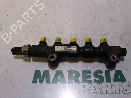 Used Injection rail PEUGEOT 307 SW (3H) 1.6 HDI 90 (90 hp) 31468401