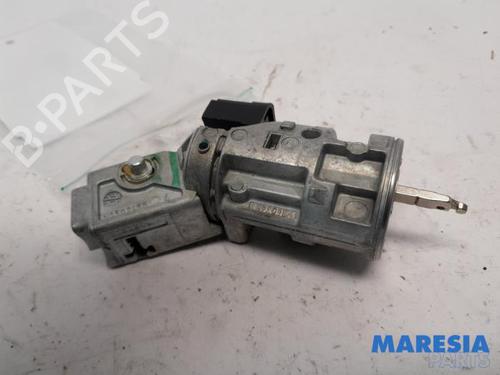 Used Ignition barrel CITROËN C3 II (SC_) 1.2 VTi 82 (82 hp) 31535969