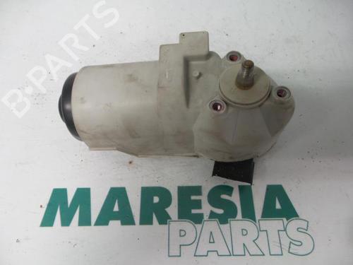 Used Front wiper motor RENAULT MEGANE I Coach (DA0/1_) 1.6 16V (DA0B, DA04, DA11) (107 hp) 31471032