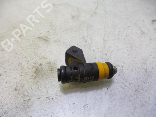Used Injector RENAULT SCÉNIC I MPV (JA0/1_, FA0_) 1.6 (JA00, JA16, JA15, JA19, JA1V, JA2B, JA2C, JA0B,... (107 hp) 31464648