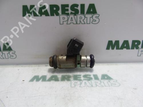 Used Injector FIAT PUNTO (188_) 1.2 60 (188.030, .050, .130, .150, .230, .250) (60 hp) 31514348