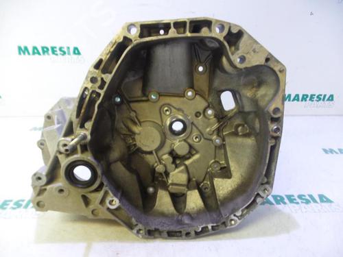 Used Manual Gearbox (For Parts) Manual Gearbox (For Parts) RENAULT CLIO III (BR0/1, CR0/1) 1.6 16V (BR05, BR0B, BR0Y, BR15, BR1J, BR1M, BR1Y, CR0B,... (112 hp) 31516717 31516717