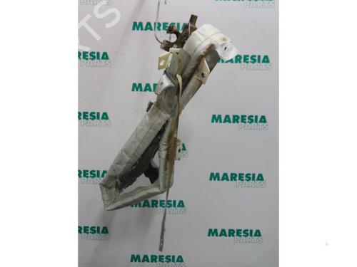 Used Right curtain airbag Right curtain airbag ALFA ROMEO 147 (937_) 1.9 JTD 16V (937.AXG1B, 937.BXG1B) (140 hp) 31386457 31386457