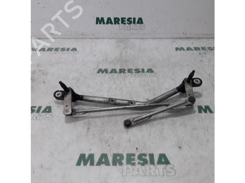 Used Front wipers mechanism ALFA ROMEO MITO (955_) 1.4 MultiAir (955AXL1B) (105 hp) 31384649