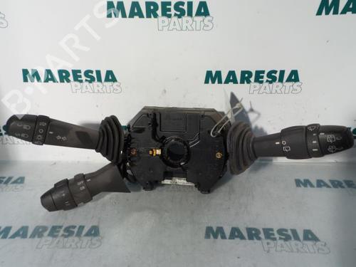 Used Switch FIAT STILO (192_) 1.8 16V (192AXC1A, 192BXC1A) (133 hp) 31465684