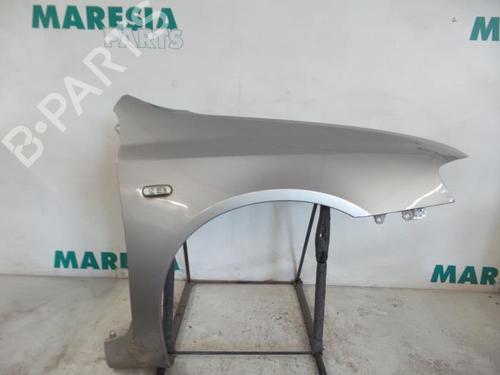 Used Right front fenders FIAT STILO (192_) 1.6 16V (192_XB1A) (103 hp) 31472492