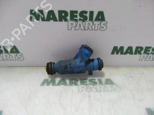 Used Injector FIAT PUNTO (188_) 1.2 16V 80 (188.233, .235, .253, .255, .333, .353, .639,... (80 hp) 31475253