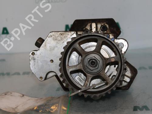 Used Fuel pump RENAULT MEGANE II Estate (KM0/1_) 1.9 dCi (KMRG, KM1G, KM0G, KM2C) (120 hp) 31387001