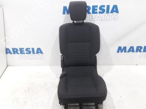 Used Seats set RENAULT SCÉNIC III (JZ0/1_) 1.2 TCe (JZ16) (132 hp) 31494001