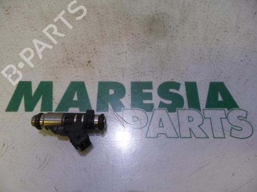 Used Injector PEUGEOT 206 Hatchback (2A/C) 1.1 i (60 hp) 31397183
