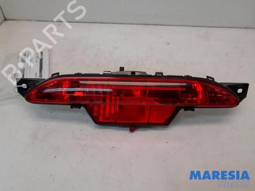 Used Rear fog light PEUGEOT 208 I (CA_, CC_) 1.4 VTi (95 hp) 31486015
