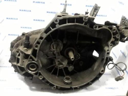 Gearkasse RENAULT ESPACE III (JE0_) 2.2 12V TD (JE0E, JE0H, JE0P) (113 hp) 31391697