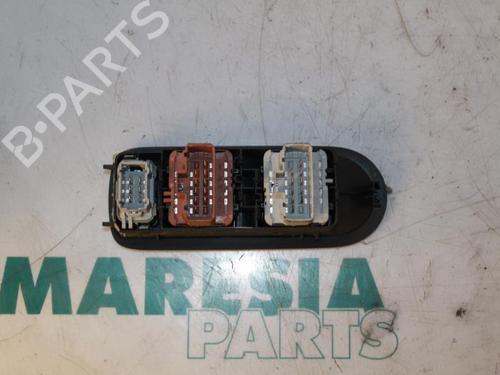 Switch RENAULT SCÉNIC II (JM0/1_) 1.6 (JM0C, JM0J, JM1B) | BP31437343I30