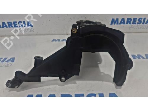 Valve cover CITROËN C4 Picasso II 1.6 HDi / BlueHDi 115 | BP31510273M124