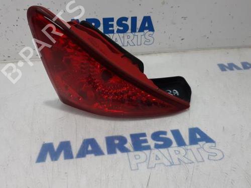 Used Right taillight PEUGEOT 3008 I MPV (0U_) 1.6 THP (150 hp) 31493633