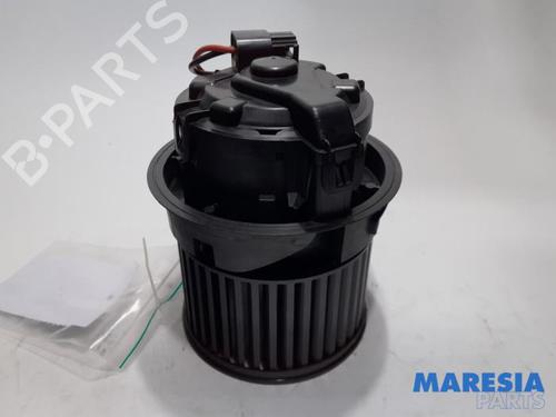 Used Heater blower motor PEUGEOT 208 I (CA_, CC_) 1.6 HDi (92 hp) 31392362