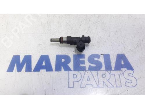 injector-alfa-romeo-giulietta-940_-2010-2011-2012-2013-2014-2015-2016-2017-2018-2019-2020-31400200 main image