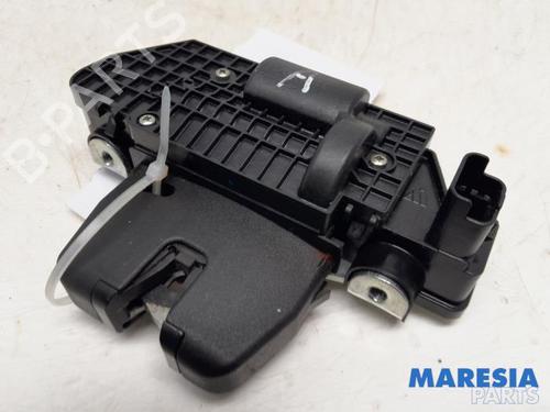 Used Electronic module PEUGEOT 3008 I MPV (0U_) 1.6 THP (156 hp) 31524709