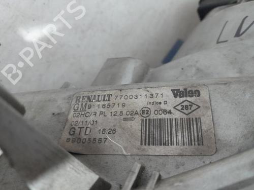 Left headlight RENAULT TRAFIC II Van (FL) 2.5 dCi 135 (FL0D) | BP31533404C28 