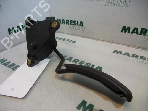 electronic-module-renault-scenic-ii-jm01_-2003-2004-2005-2006-2007-2008-2009-2010-31486980 main image