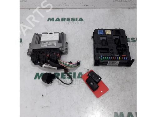 Used Engine control unit (ECU) PEUGEOT 3008 I MPV (0U_) 1.6 VTi (120 hp) 31424792