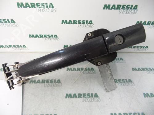 front-left-exterior-door-handle-fiat-ulysse-179_-2002-2003-2004-2005-2006-2007-2008-2009-2010-2011-31423071 main image