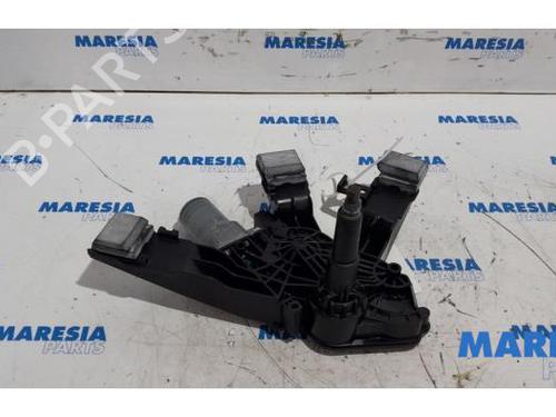 Used Rear wiper motor Rear wiper motor PEUGEOT 308 SW II (LC_, LJ_, LR_, LX_, L4_) 1.6 BlueHDi 120 (120 hp) 31467512 31467512
