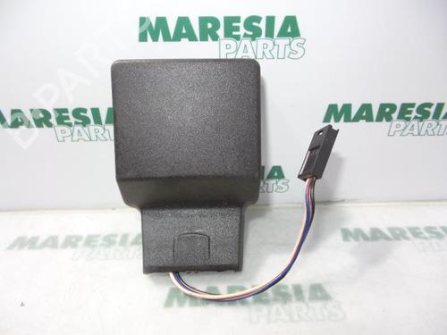 Used Electronic sensor ALFA ROMEO 147 (937_) 1.9 JTD (937.AXD1A, 937.BXD1A, 937.AXV1A, 937.BXB1A,... (115 hp) 31510808